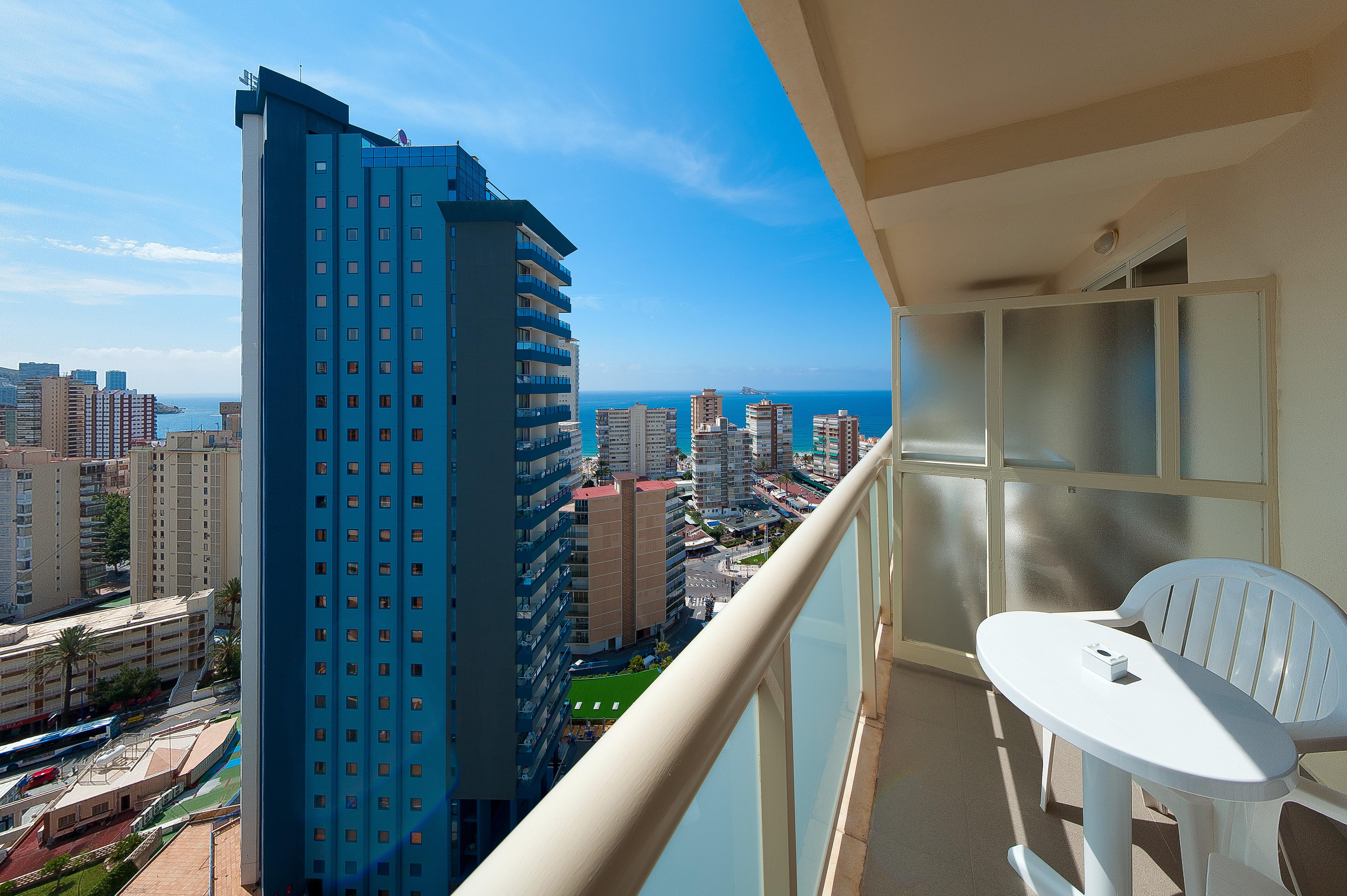 Climia Benidorm Plaza Hotel Екстериор снимка