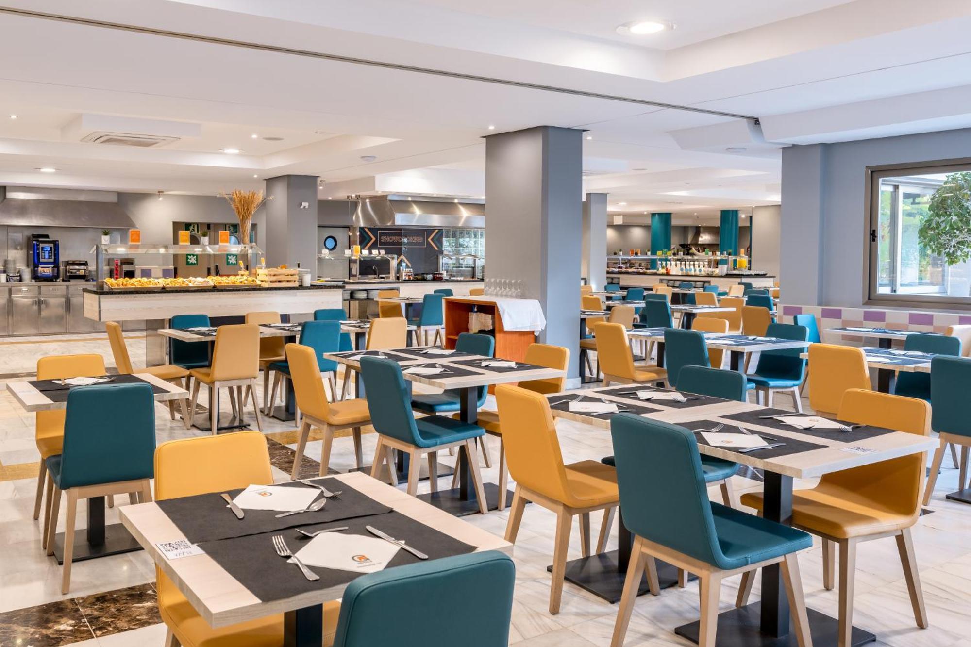 Climia Benidorm Plaza Hotel Екстериор снимка